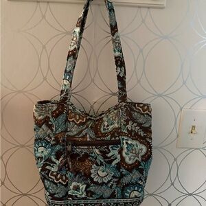 Vera Bradley Bucket Tote in Java Blue